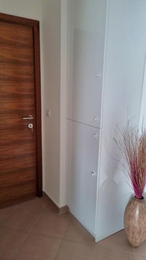 Apartman Via Casa Appartement Vinkovci Buitenkant foto