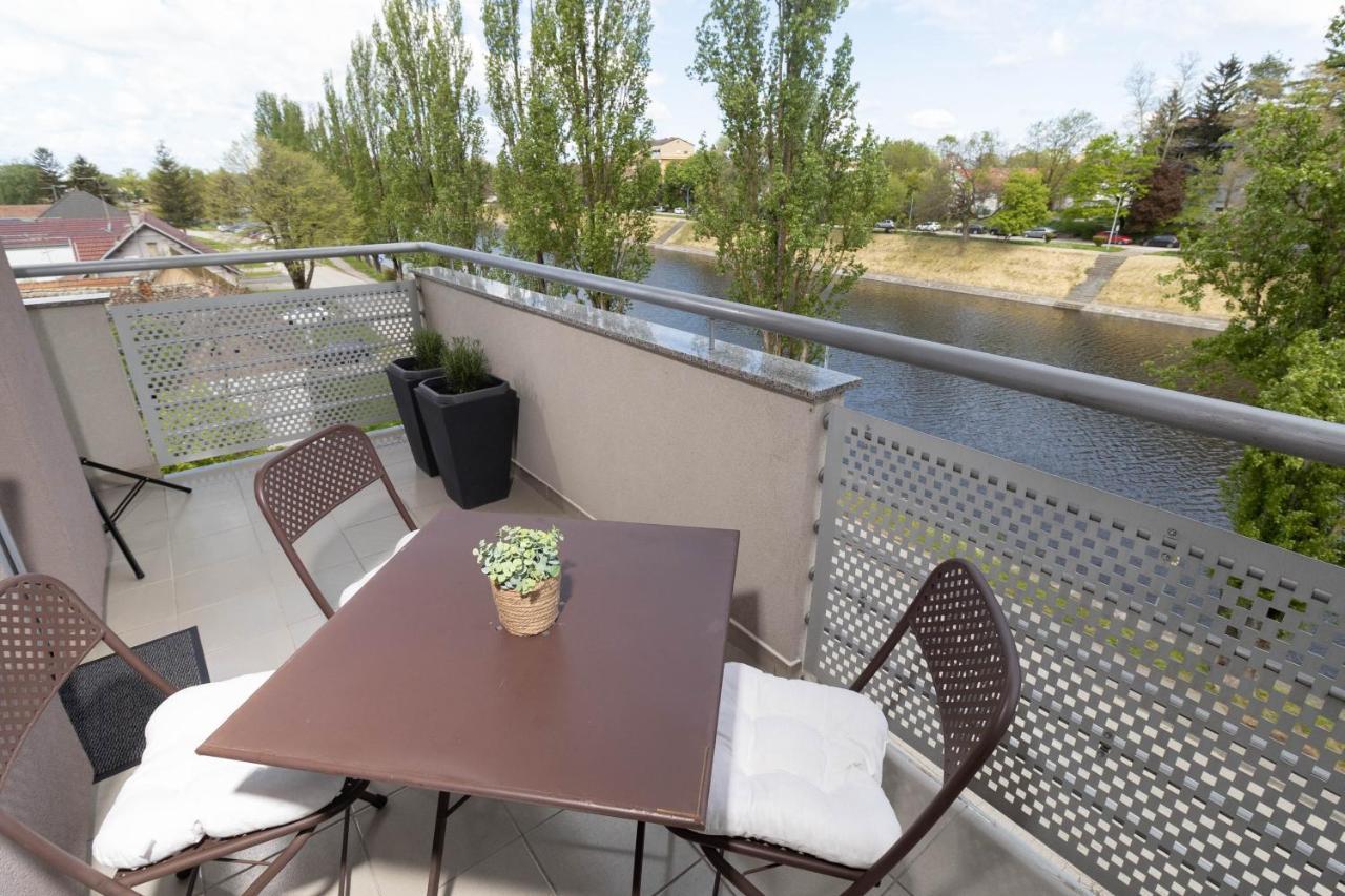 Apartman Via Casa Appartement Vinkovci Buitenkant foto